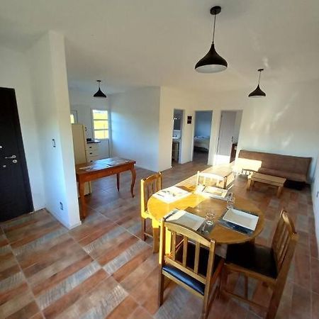 Comoda Casa Con Jardin En Colonia Del Sacramento Kültér fotó
